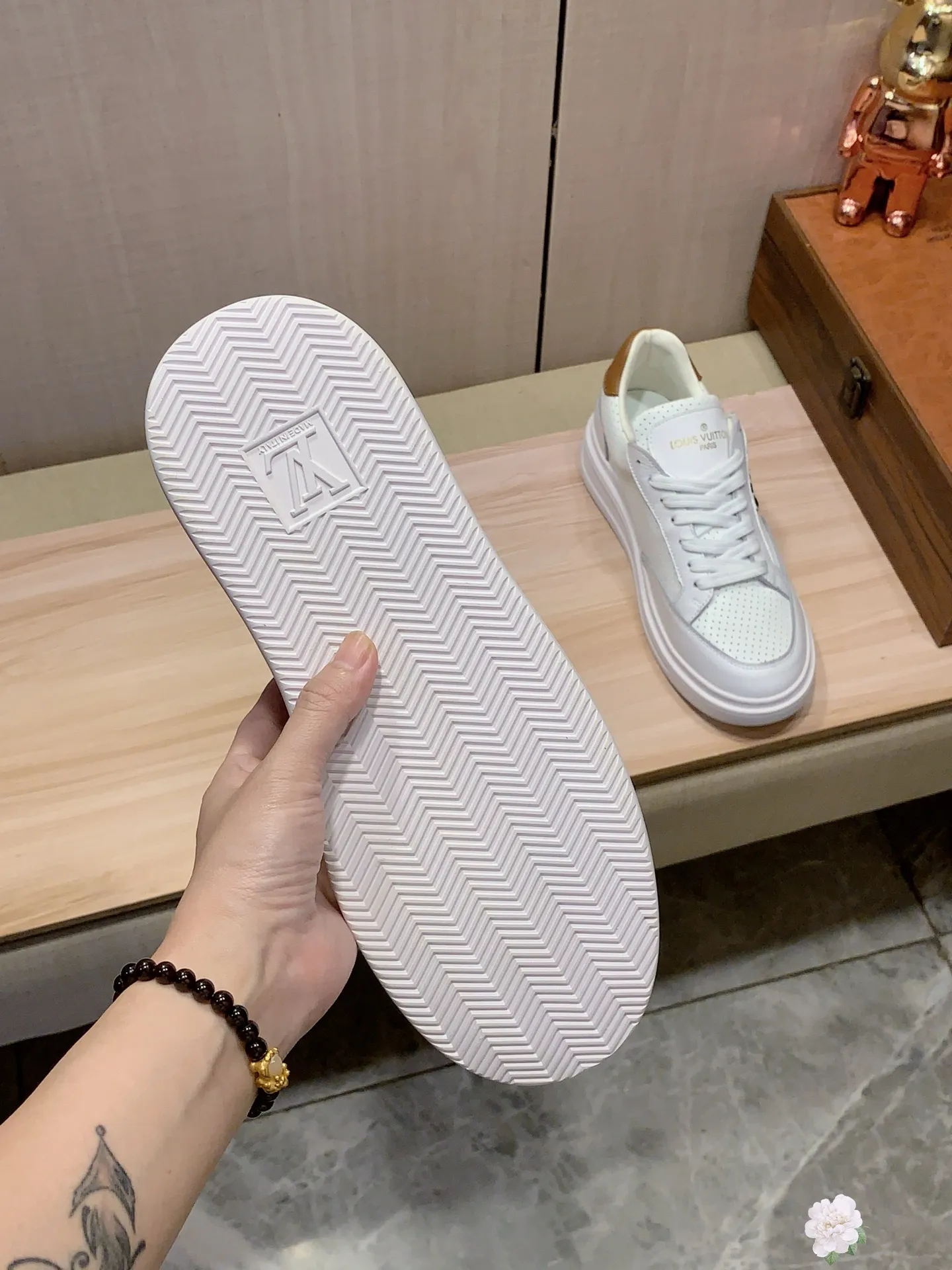 Men's Men's Shoes 💰420💰💰🎩🎩[Lightning][Lightning] "Lv*" The latest and most popular casual shoes, top brands [Seduce] Luxury ~ Purchasing Agency, Top ~ Quality. [Strong] The upper is made of imported breathable cowhide with material ➕ breathable sheepskin feet (•) and fine workmanship. Original stylish and stylish soft rubber wear-resistant and non-slip outsole, light and comfortable on the feet, the real thing looks better when taken in real life, 413: code: 38-44, 6️⃣ colors selected